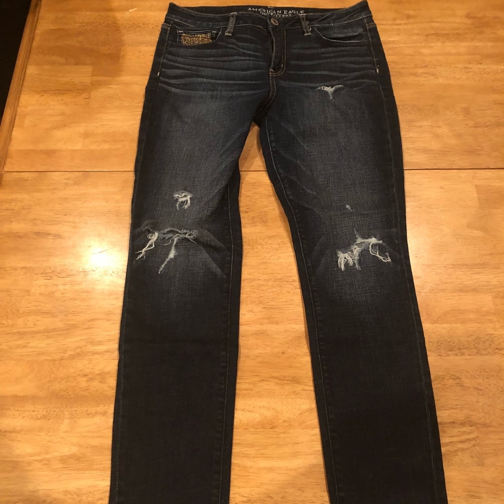 American Eagle distressed Hi-Rise Jegging- Size 10